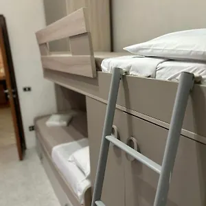 santa-maria-house.hotels-amalfi.com/